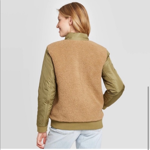 Universal Thread Colorblock Sherpa Bomber Jacket - Picture 3 of 9